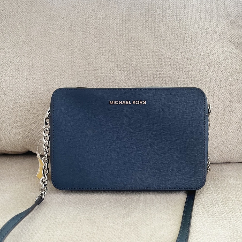 Michael Kors NWT Jet Set handbag